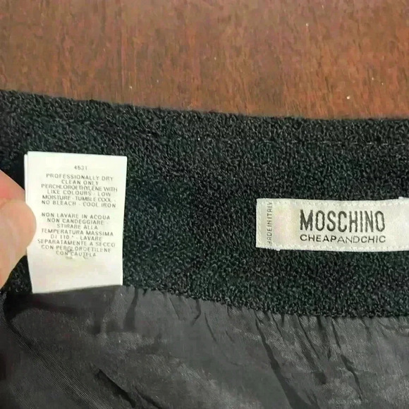 Moschino cheap and chic black skirt - Picture 14 of 16